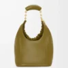 Borsa Squeeze piccola in morbida pelle di agnello nappa color oliva Borsa Squeeze piccola in morbida pelle di agnello nappa color oliva