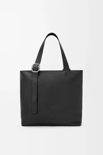 Borsa tote con chiusura a zip in morbida pelle di vitello martellata Nero