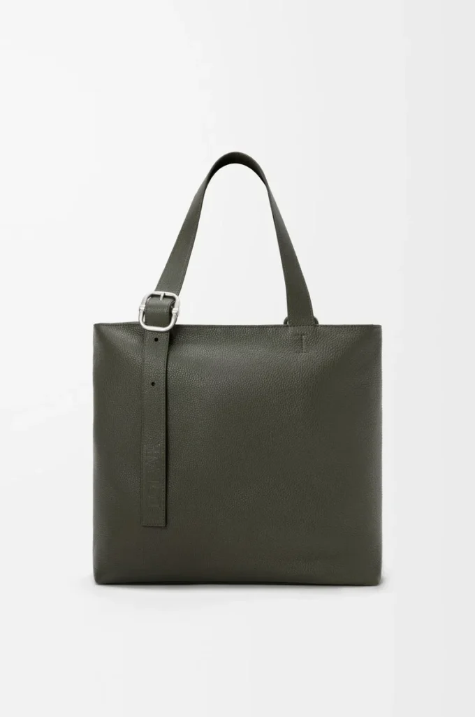 Borsa tote con chiusura a zip Loop in morbida pelle di vitello martellata Dark Khaki