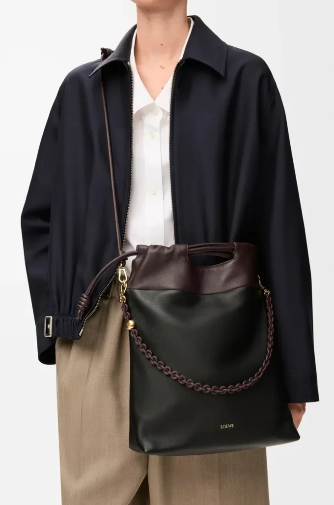 Borsa tote Flamenco in morbida pelle di agnello nappa Nero/Castagna scuro Borsa tote Flamenco in morbida pelle di agnello nappa Nero/Castagna scuro
