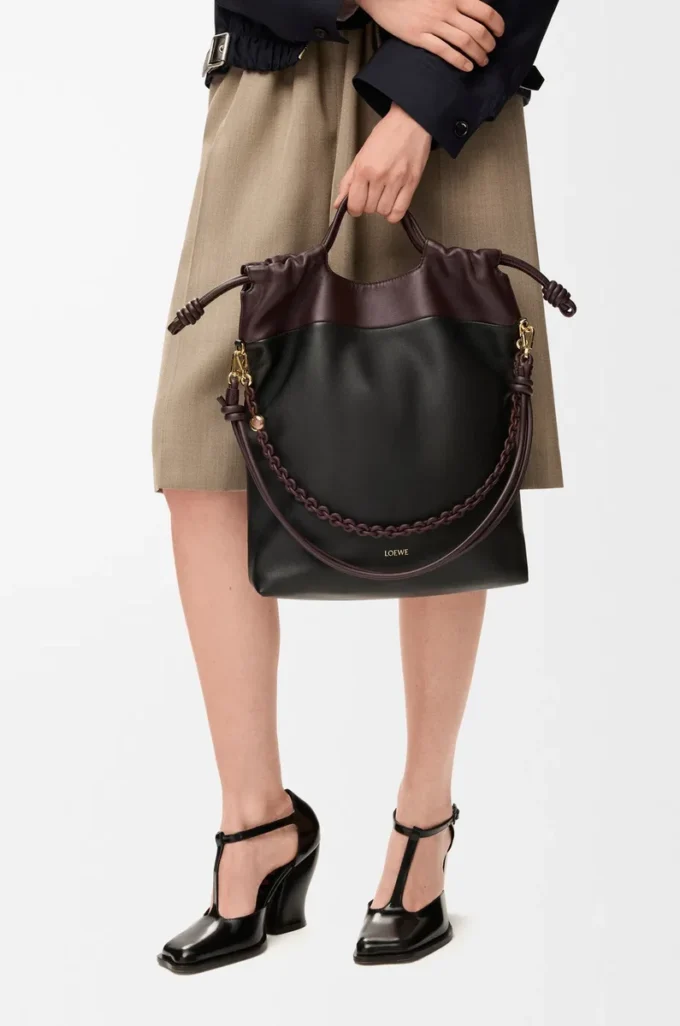Borsa tote Flamenco in morbida pelle di agnello nappa Nero/Castagna scuro Borsa tote Flamenco in morbida pelle di agnello nappa Nero/Castagna scuro