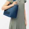 Borsa tote LOEWE Font media in rafia Azzurro Borsa tote LOEWE Font media in rafia Azzurro