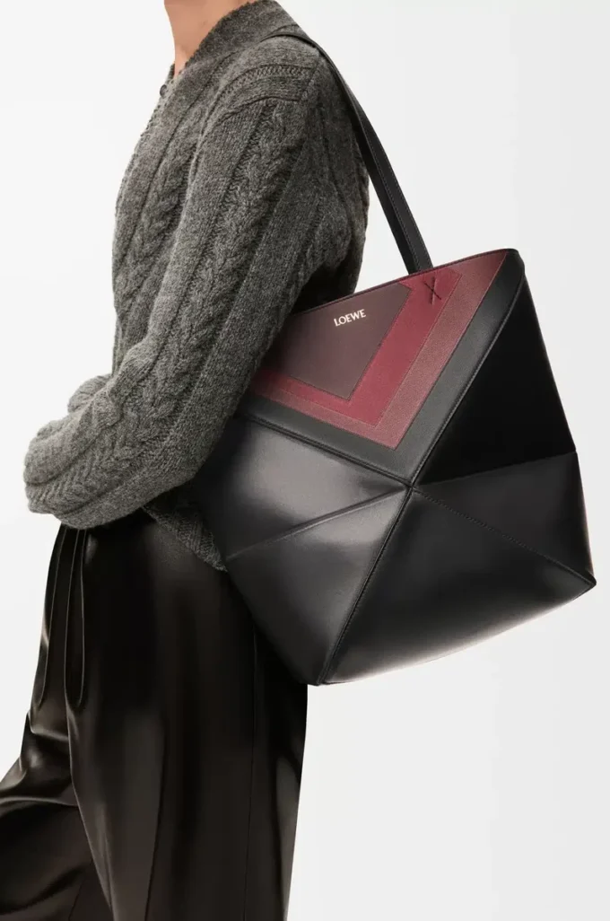 Borsa tote Puzzle Fold media in pelle di vitello nappa Nero/Borgogna Borsa tote Puzzle Fold media in pelle di vitello nappa Nero/Borgogna