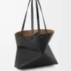 Borsa tote Puzzle Fold orizzontale media in morbida pelle di vitello martellata Nero Borsa tote Puzzle Fold orizzontale media in morbida pelle di vitello martellata Nero