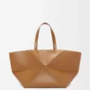 Borsa tote XXL Puzzle Fold in pelle di vitello lucida Oak Borsa tote XXL Puzzle Fold in pelle di vitello lucida Oak