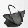 Borsa XL Puzzle Fold in pelle di vitello lucida Black