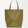 Borsa XL Puzzle Fold in pelle di vitello lucida color oliva Borsa XL Puzzle Fold in pelle di vitello lucida color oliva
