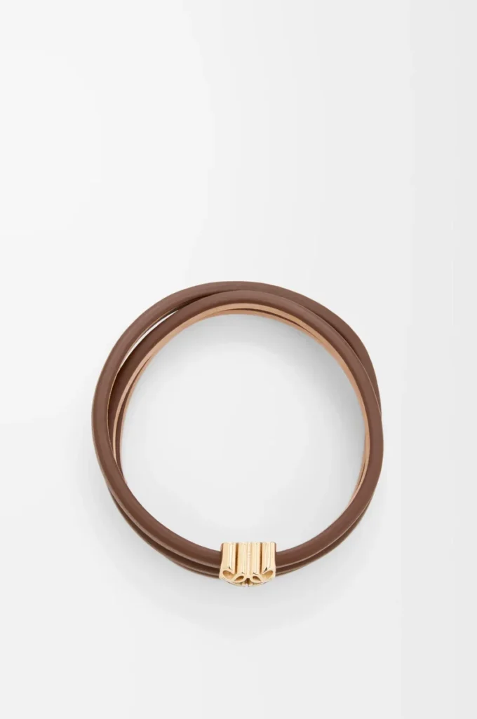 Bracciale intrecciato Anagram Bombé in pelle di vitello color cacao Bracciale intrecciato Anagram Bombé in pelle di vitello color cacao
