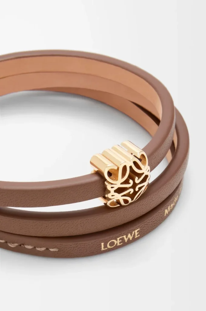 Bracciale intrecciato Anagram Bombé in pelle di vitello color cacao Bracciale intrecciato Anagram Bombé in pelle di vitello color cacao
