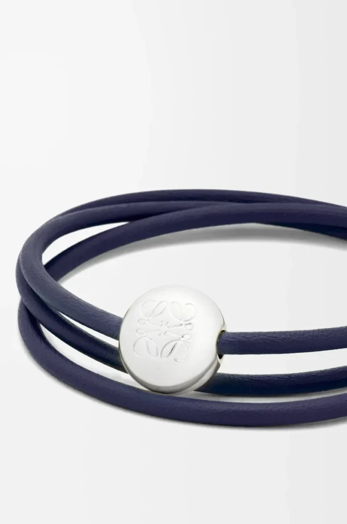 Bracciale Pebble in pelle di vitello blu abisso Bracciale Pebble in pelle di vitello blu abisso