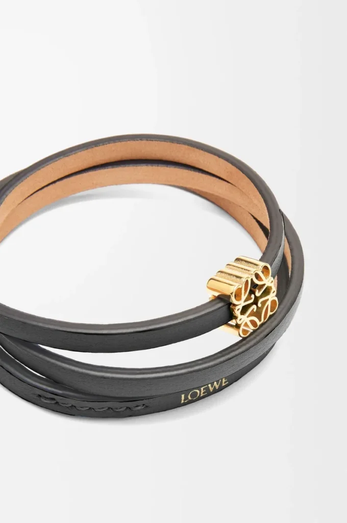 Bracciale rigido Twist in pelle di vitello nero