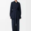 Camicetta con cintura in seta blu navy Camicetta con cintura in seta blu navy