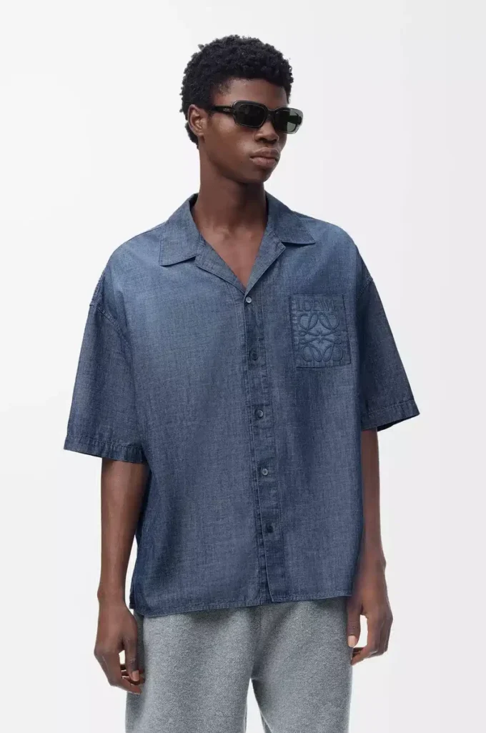 Camicia a maniche corte in cotone blu lavato