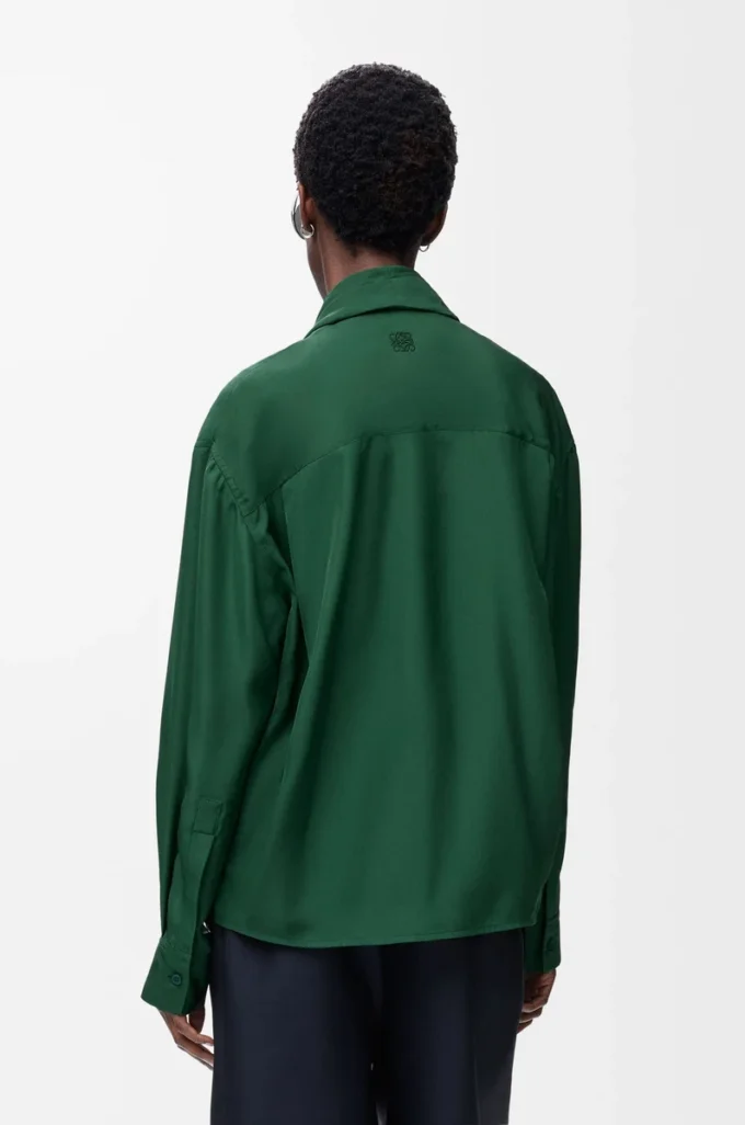 Camicia drappeggiata in seta Verde scuro Camicia drappeggiata in seta Verde scuro