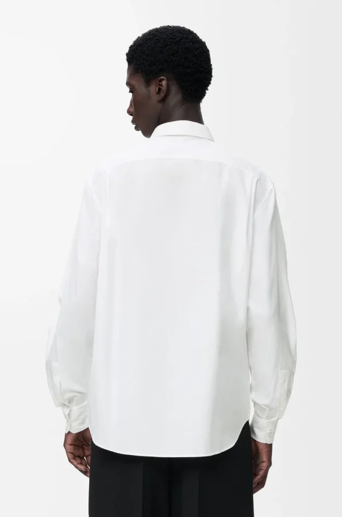 Camicia in cotone bianco Camicia in cotone bianco