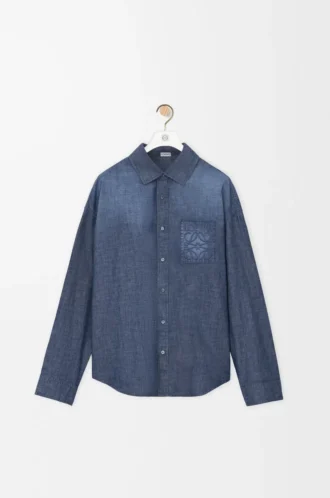 Camicia in cotone blu lavato