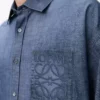 Camicia in cotone blu lavato Camicia in cotone blu lavato