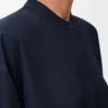 Camicia sciarpa in seta blu navy