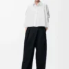 Camicia trapezio a maniche corte in cotone bianco Camicia trapezio a maniche corte in cotone bianco