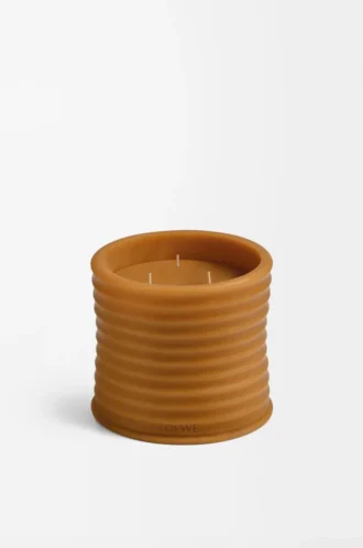 Candela media in cera d’api color bronzo Ambra