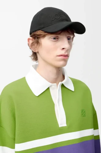 Cappellino in tela nera Cappellino in tela nera