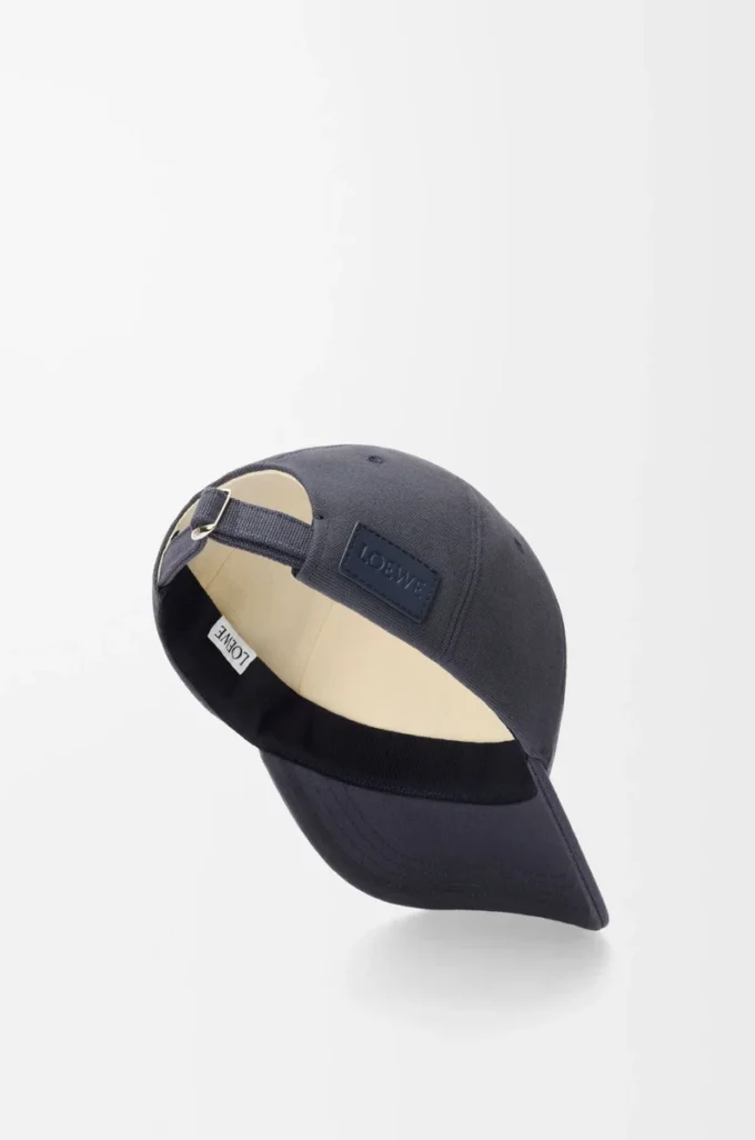 Cappellino LOEWE in tela blu navy Cappellino LOEWE in tela blu navy