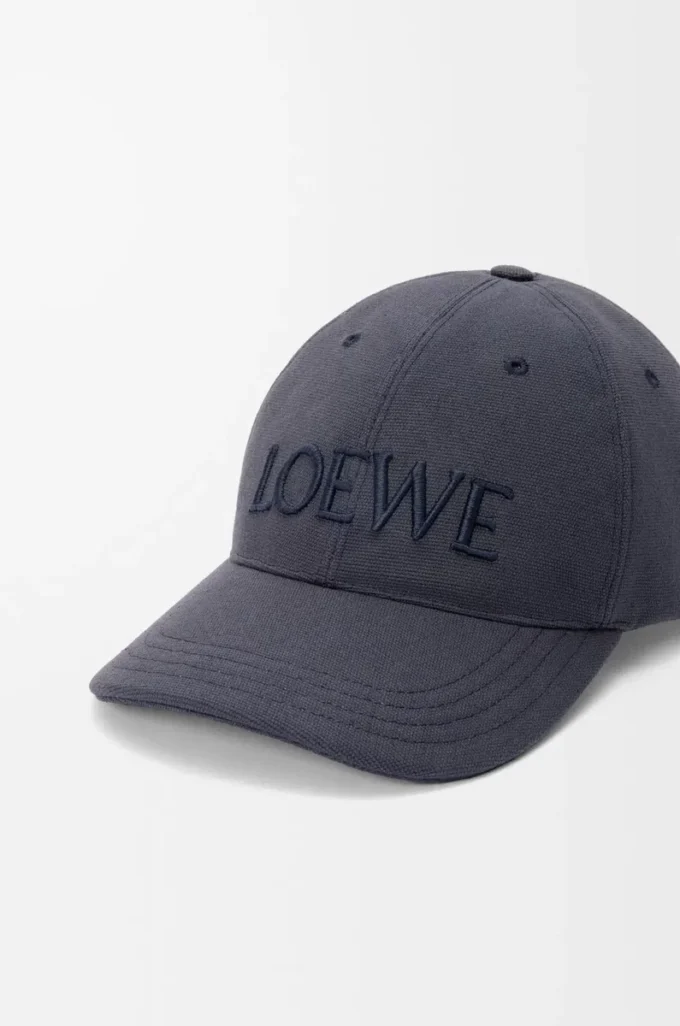 Cappellino LOEWE in tela blu navy Cappellino LOEWE in tela blu navy