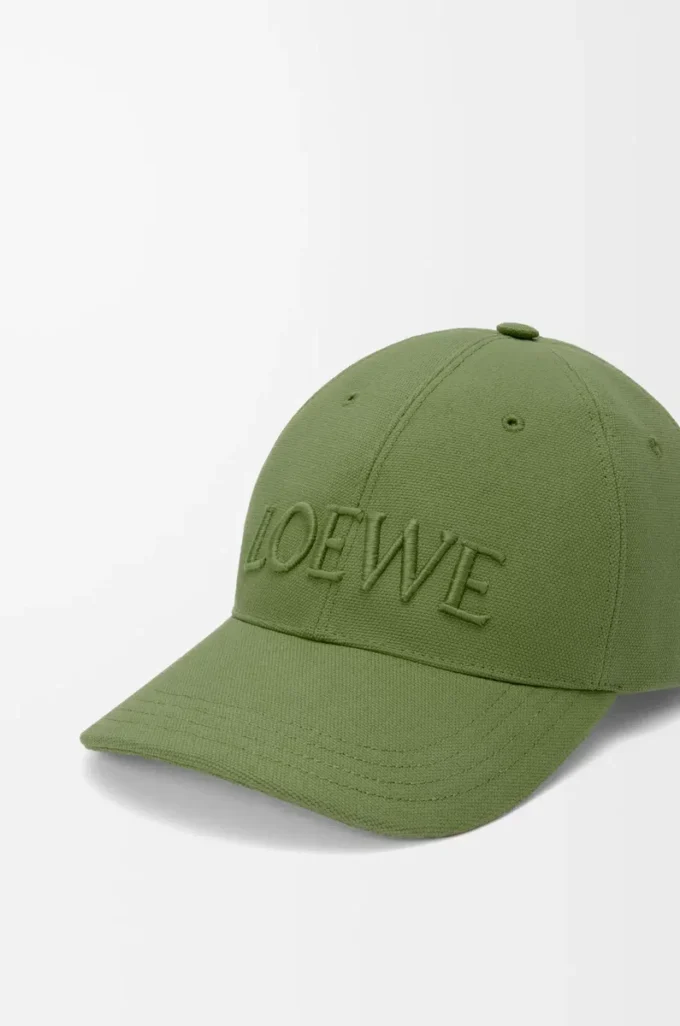 Cappellino LOEWE in tela verde salvia Cappellino LOEWE in tela verde salvia