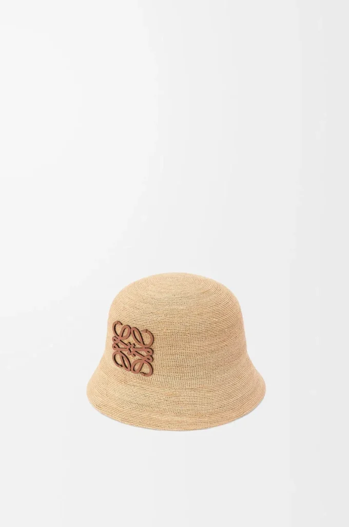 Cappello a secchiello in rafia e pelle di vitello naturale