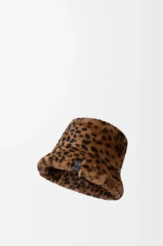 Cappello a secchiello in shearling stampato Beige/Marrone