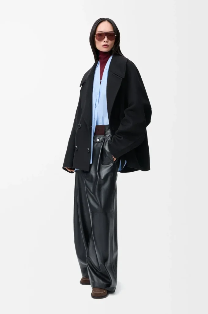 Cappotto corto in lana Nero