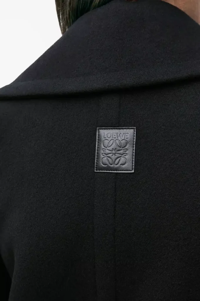 Cappotto corto in lana Nero