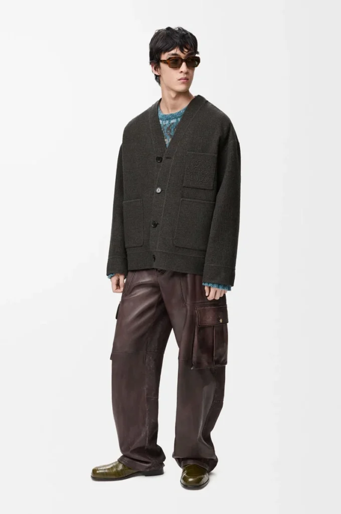 Cardigan in lana e seta Marrone kaki/Blu Cardigan in lana e seta Marrone kaki/Blu