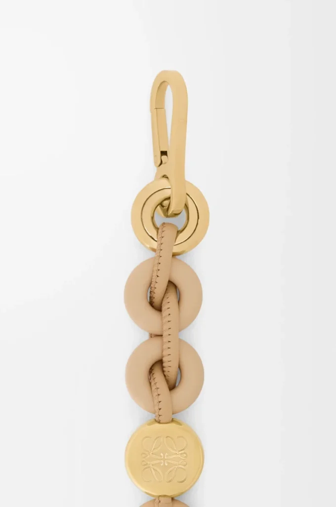 Catena a ciambella in pelle di vitello Silk Beige