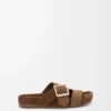Ciabatta con fibbia in pelle scamosciata marrone Ciabatta con fibbia in pelle scamosciata marrone