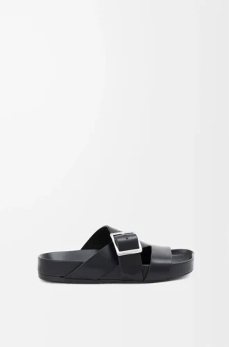 Ciabatta Ease Buckle in pelle di vitello conciata al vegetale Nero