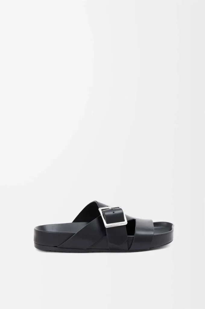 Ciabatta Ease Buckle in pelle di vitello conciata al vegetale Nero