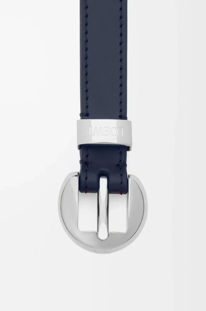 Cintura Pebble in pelle di vitello liscia Deep Navy/Palladium Cintura Pebble in pelle di vitello liscia Deep Navy/Palladium