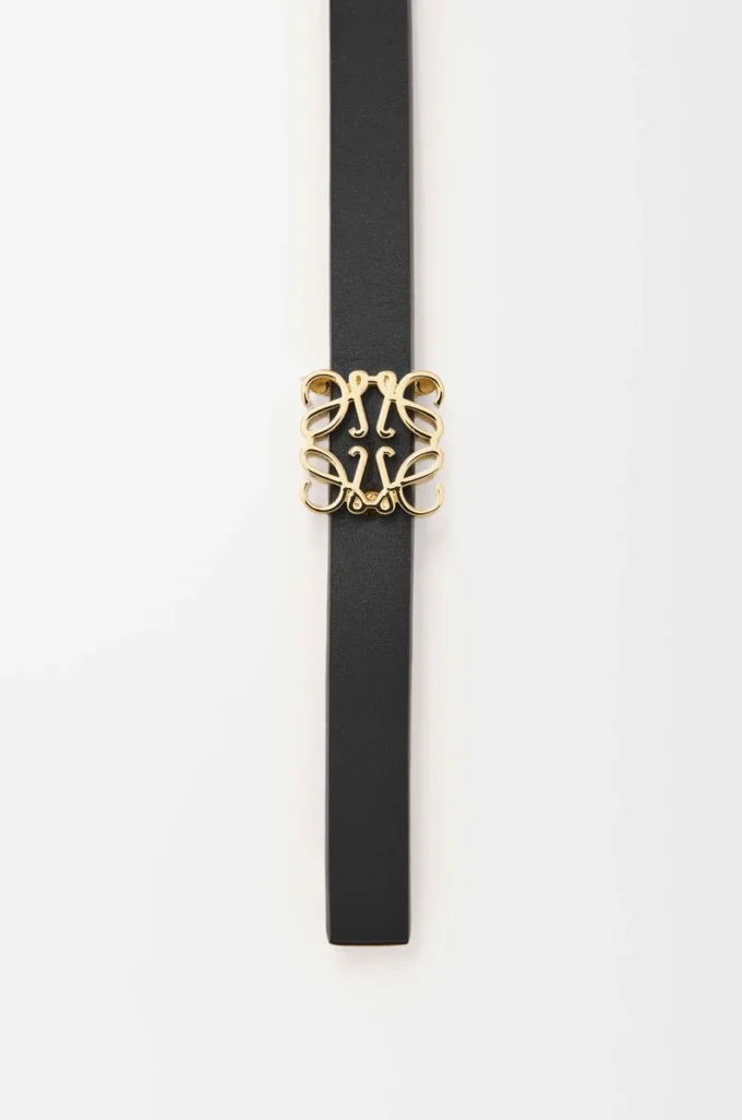 Cintura reversibile Anagram Cube in morbida pelle di vitello marrone chiaro/nero/oro Cintura reversibile Anagram Cube in morbida pelle di vitello marrone chiaro/nero/oro