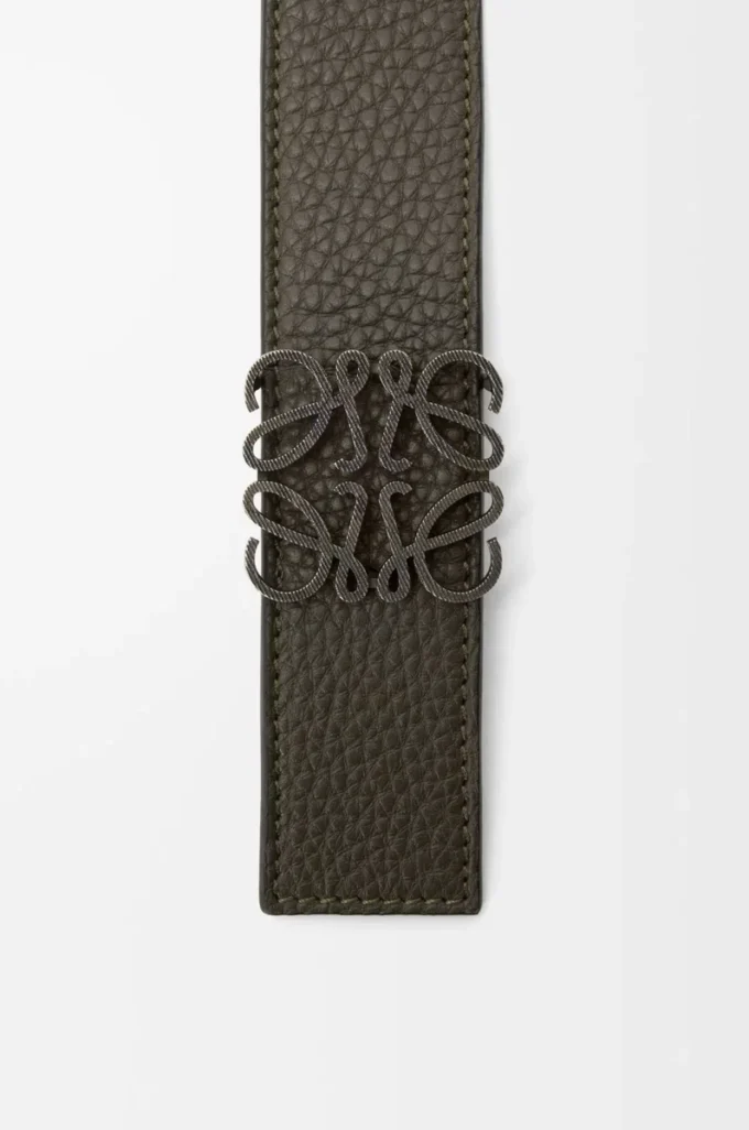 Cintura reversibile Anagram in morbida pelle di vitello martellata Dark Khaki/Black/Dark Pal Cintura reversibile Anagram in morbida pelle di vitello martellata Dark Khaki/Black/Dark Pal