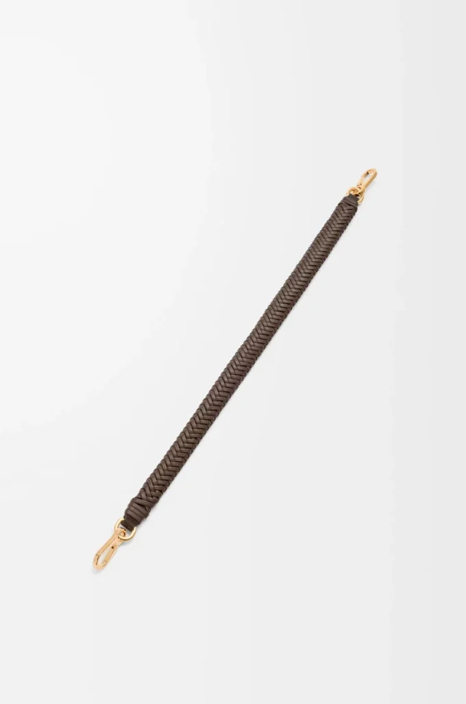 Cinturino corto Arrow in pelle di vitello classica Chocolate Cinturino corto Arrow in pelle di vitello classica Chocolate
