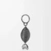 Ciondolo a forma di pesce ovale in argento invecchiato Ciondolo a forma di pesce ovale in argento invecchiato
