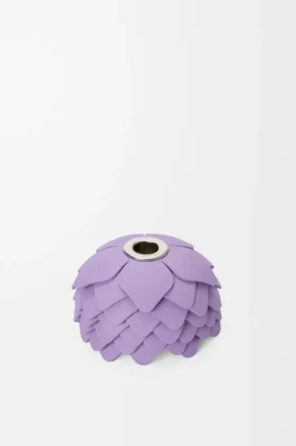 Ciondolo a forma di piccolo fiore in pelle di vitello color malva
