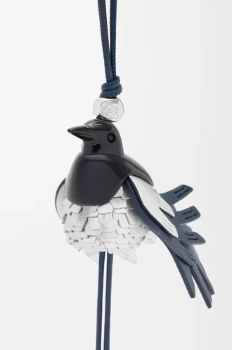 Ciondolo Magpie in pelle di vitello classica Nero/Argento