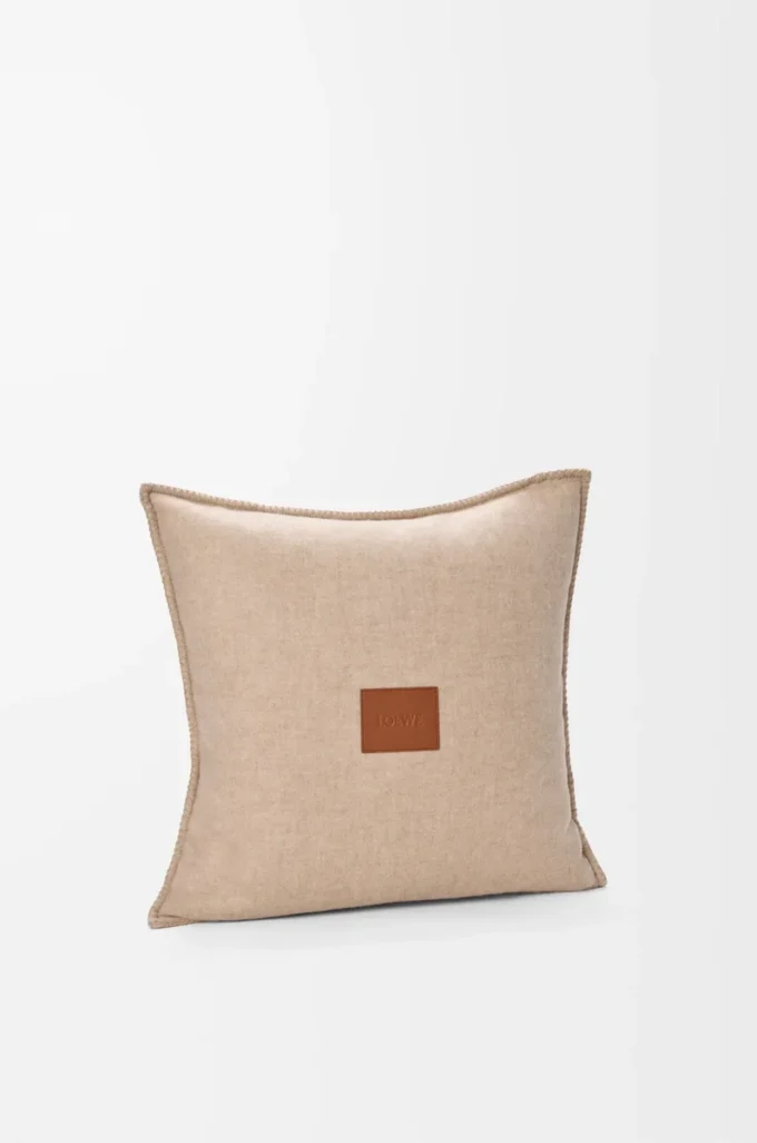 Cuscino in lana e cashmere Beige/Ecru Cuscino in lana e cashmere Beige/Ecru