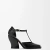 Décolleté con cinturino a T Onda in pelle di vitello spazzolata Nero Décolleté con cinturino a T Onda in pelle di vitello spazzolata Nero