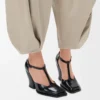 Décolleté con cinturino a T Onda in pelle di vitello spazzolata Nero Décolleté con cinturino a T Onda in pelle di vitello spazzolata Nero