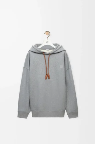 Felpa con cappuccio dalla vestibilità morbida in cotone grigio melange Felpa con cappuccio dalla vestibilità morbida in cotone grigio melange