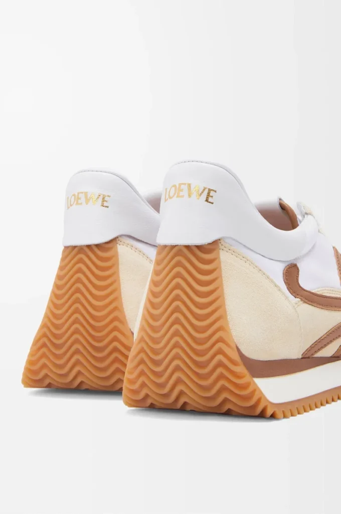 Flow Runner 2.0 in nylon e pelle scamosciata Chocolate/Almost Optic