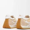 Flow Runner in nylon e pelle scamosciata Light Powder Flow Runner in nylon e pelle scamosciata Light Powder